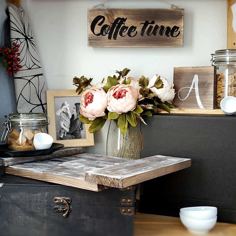 Деревянная табличка с надписью COFFEE TIME - иллюстрация товара №5
