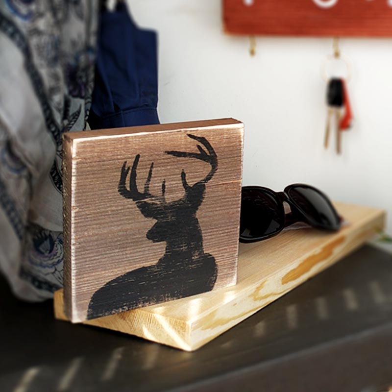 Деревянный декор с силуэтом оленя - иллюстрация товара №5