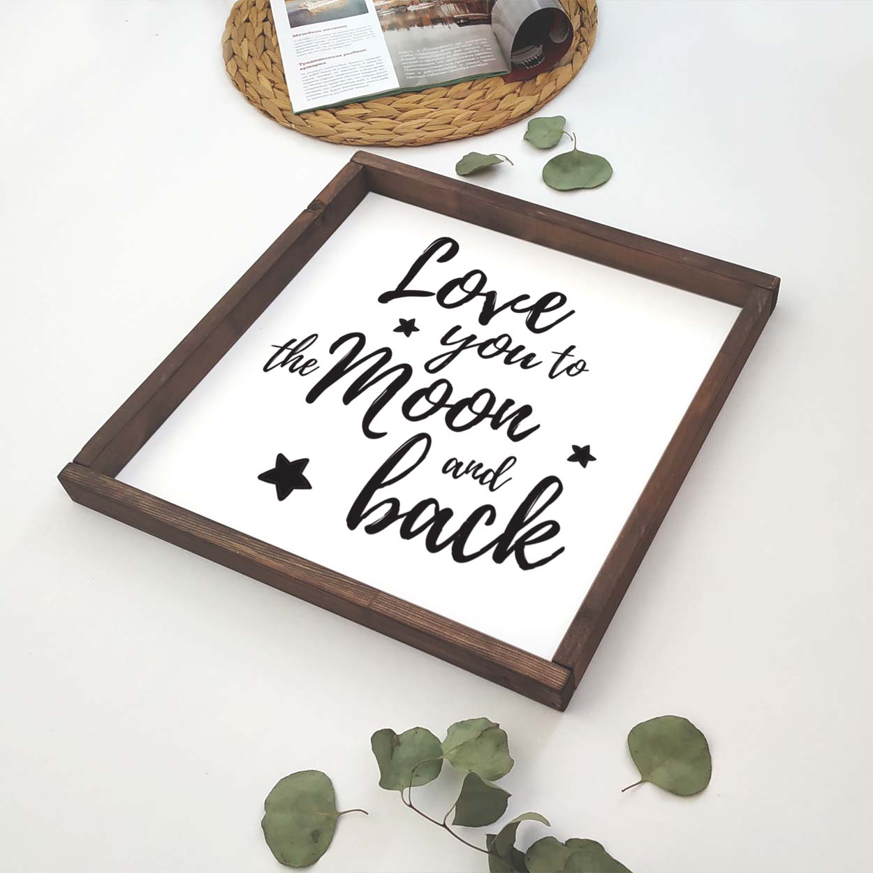 Декоративное панно с надписью LOVE YOU TO THE MOON - описание и стоимость изделия